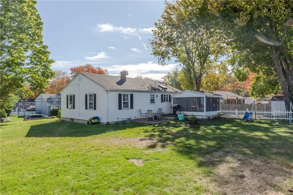 41 Belvedere Street Johnston RI 02919