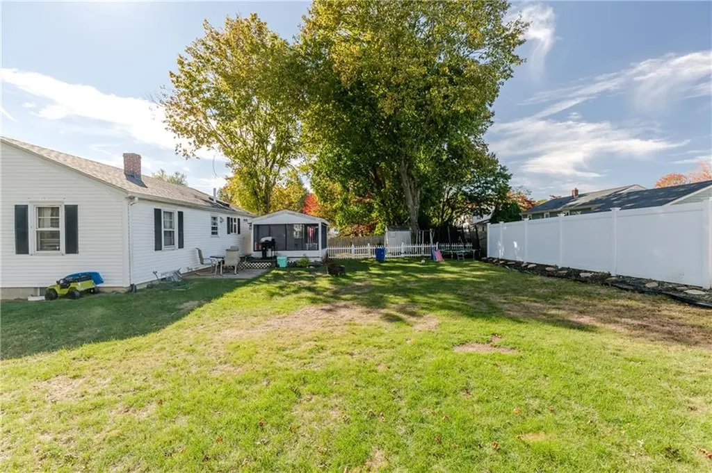 41 Belvedere Street Johnston RI 02919