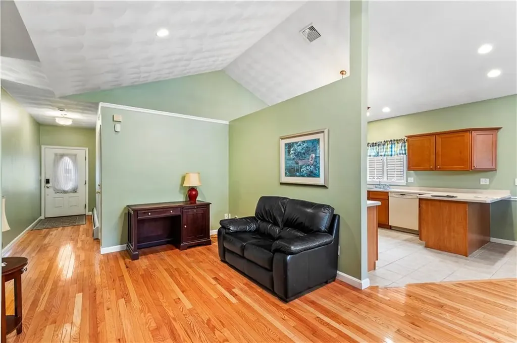 1765 Bicentennial Way North Providence RI 02911