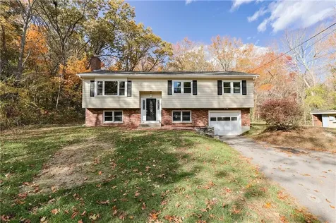 815 Pound Hill Road North Smithfield RI 02896