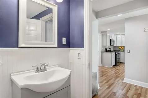 16 Elm Avenue East Providence RI 02916