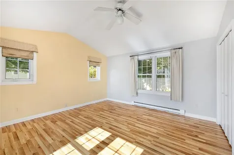 16 Elm Avenue East Providence RI 02916