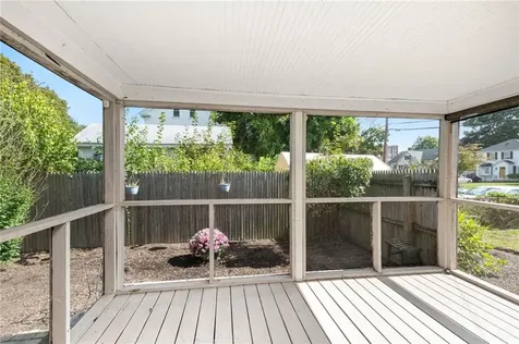 16 Elm Avenue East Providence RI 02916