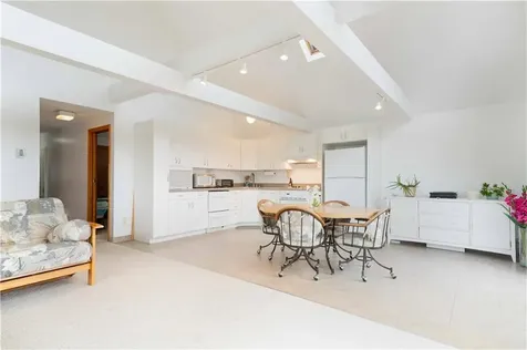 91 Bonnet Point Road Narragansett RI 02882