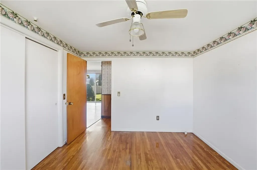 32 Omaha Boulevard Warwick RI 02889