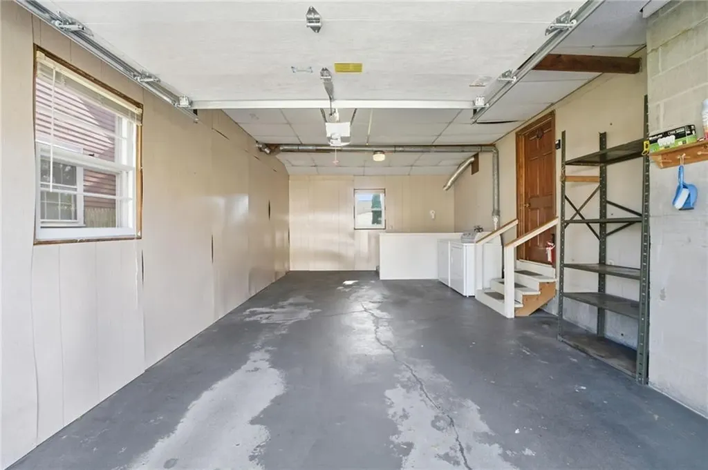 32 Omaha Boulevard Warwick RI 02889