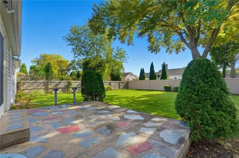 32 Omaha Boulevard Warwick RI 02889