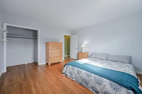 92 Bracket Avenue Tiverton RI 02878