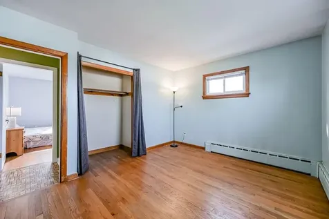 92 Bracket Avenue Tiverton RI 02878