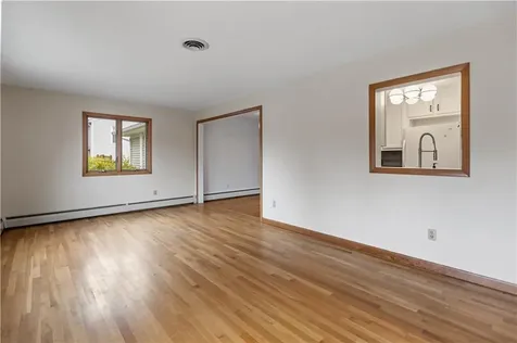 135 Greenmeadow Circle North Kingstown RI 02852