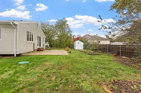 135 Greenmeadow Circle North Kingstown RI 02852