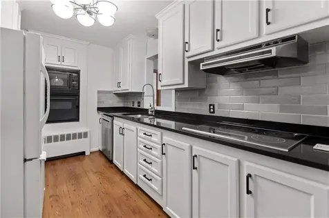 135 Greenmeadow Circle North Kingstown RI 02852