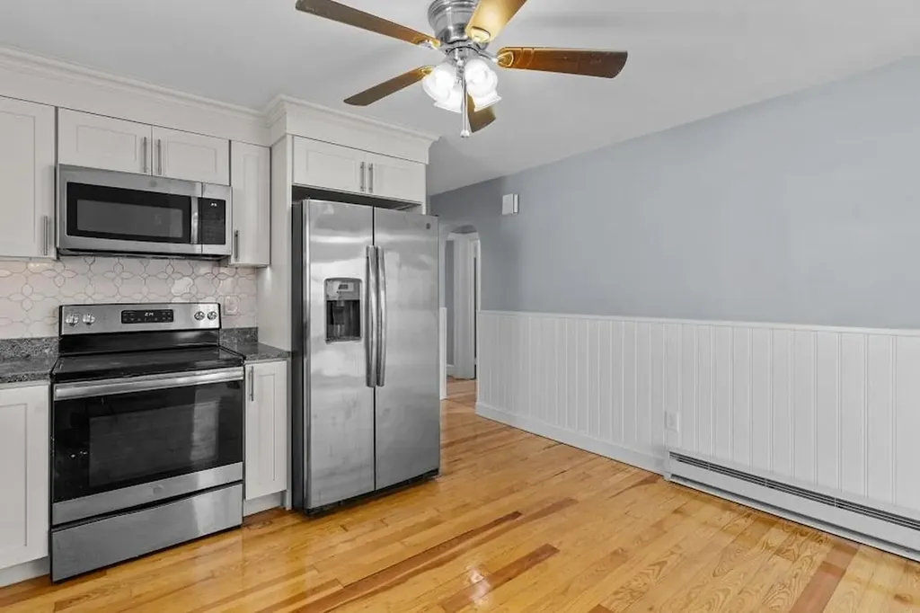 74 Leslie Street Cranston RI 02910