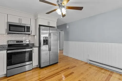 74 Leslie Street Cranston RI 02910