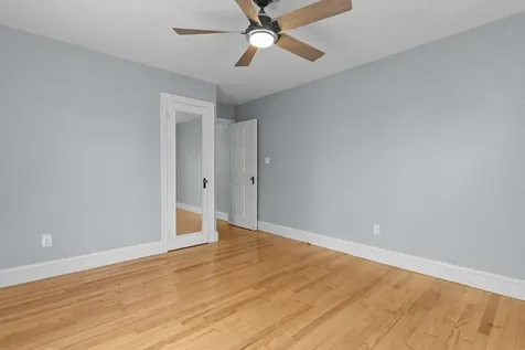 74 Leslie Street Cranston RI 02910