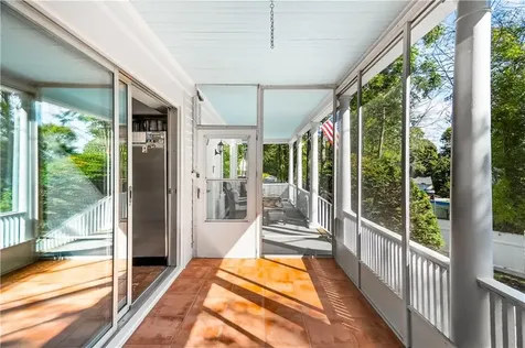 1189 Plainfield Street Johnston RI 02919