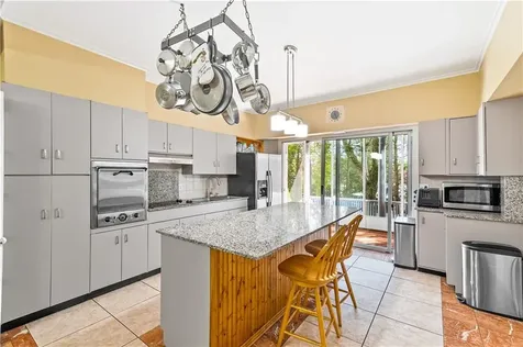 1189 Plainfield Street Johnston RI 02919