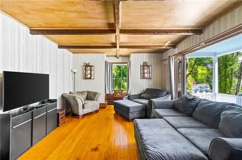 1189 Plainfield Street Johnston RI 02919