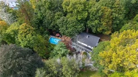 1189 Plainfield Street Johnston RI 02919