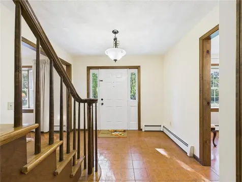 10 Columbia Lane Jamestown RI 02835