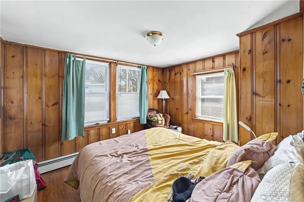 1264 Elmwood Avenue Providence RI 02907