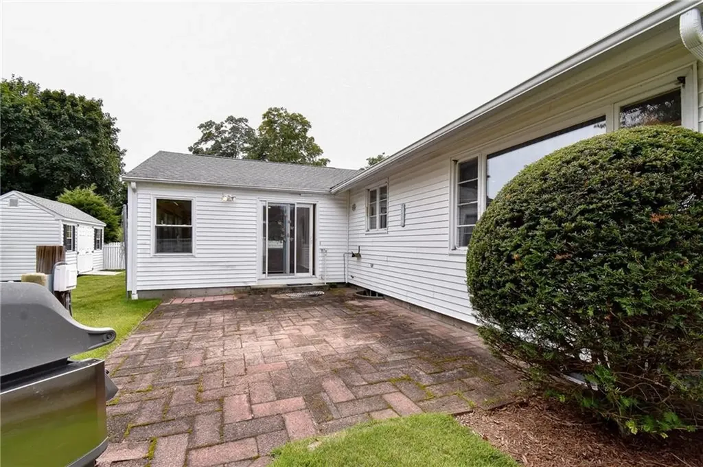 44 Crowfield Drive Warwick RI 02888