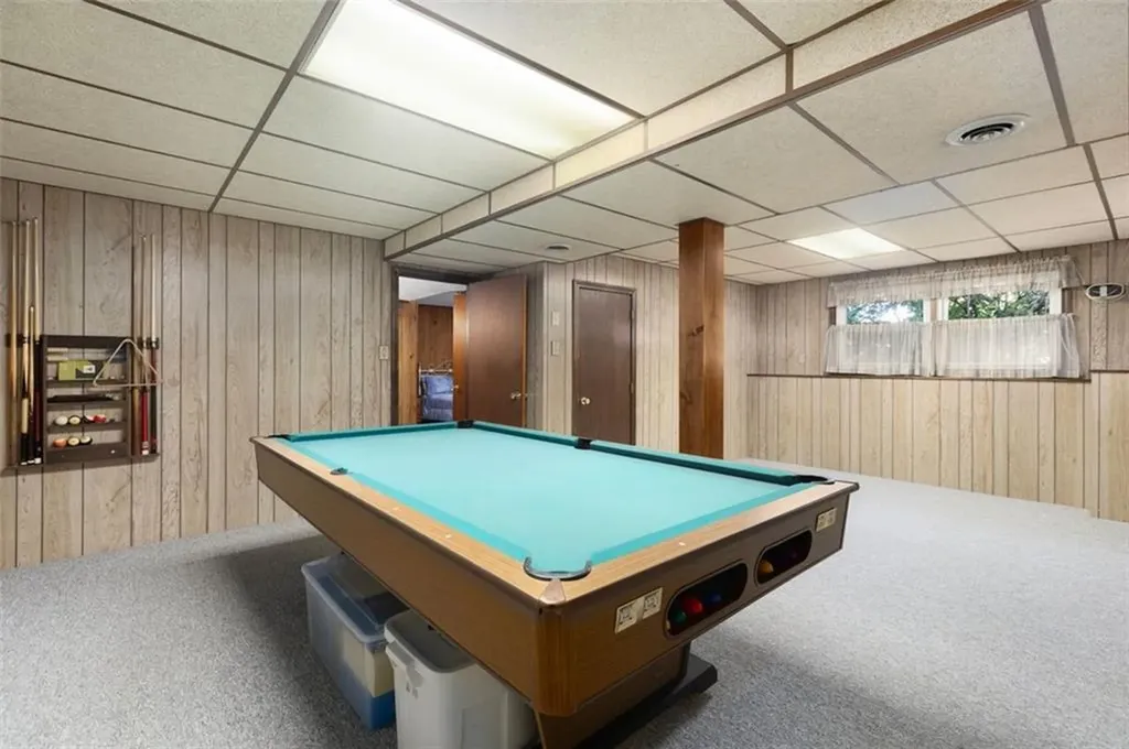 136 Sefton Avenue Warwick RI 02889