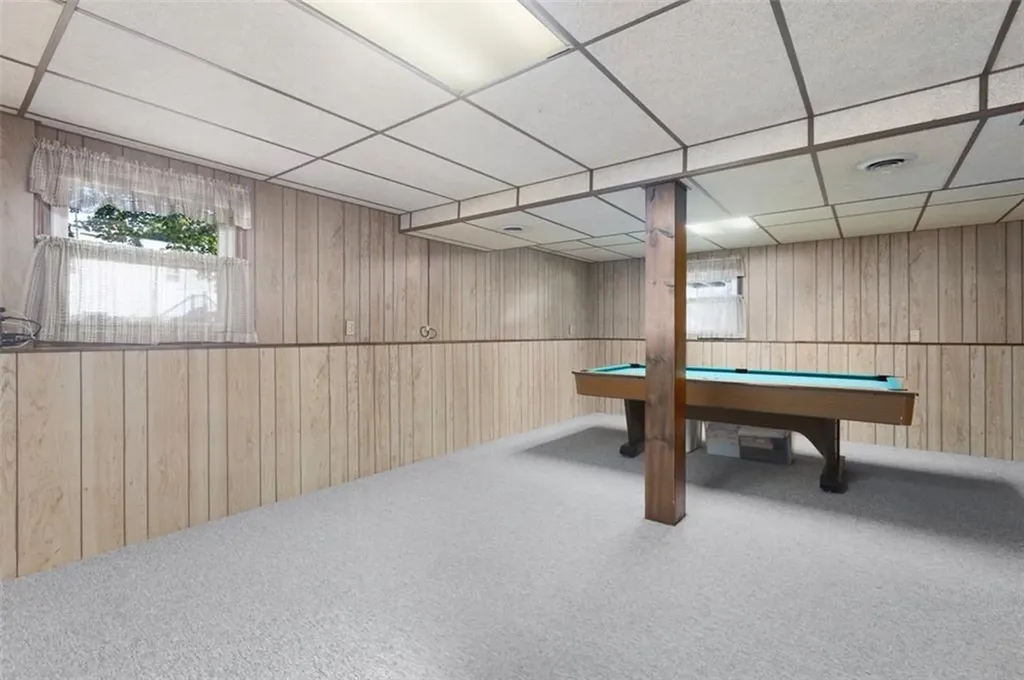 136 Sefton Avenue Warwick RI 02889