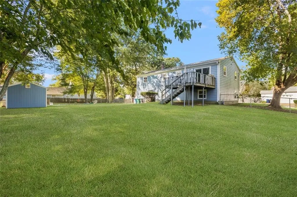 136 Sefton Avenue Warwick RI 02889