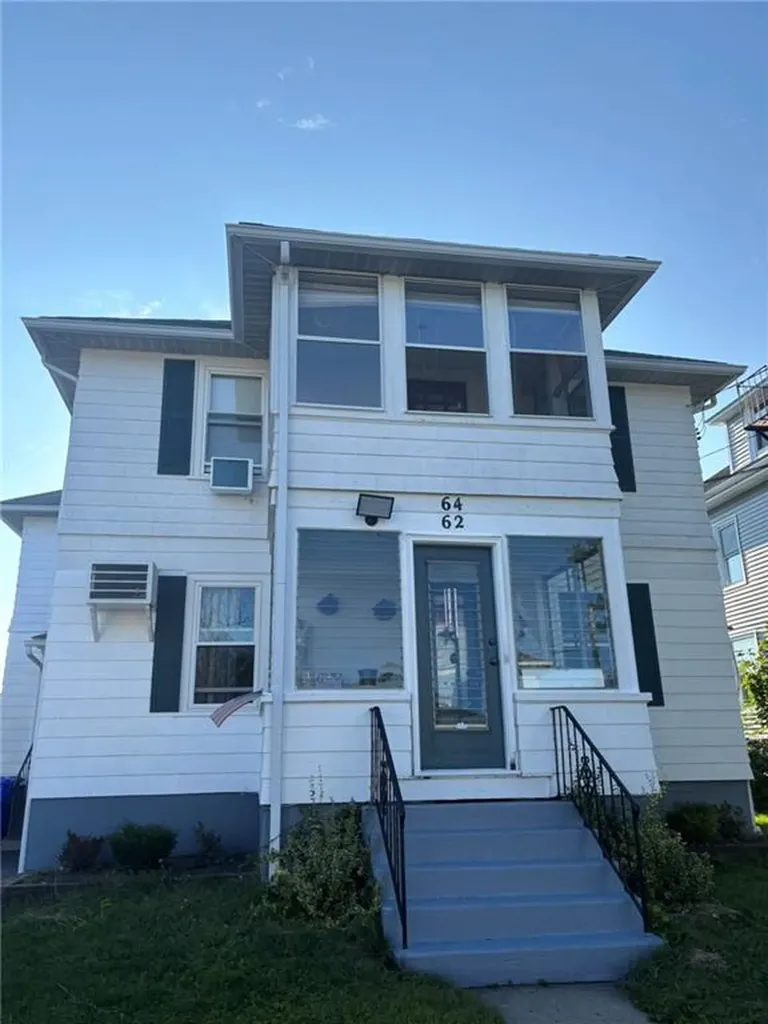 62 Pond Street West Warwick RI 02893