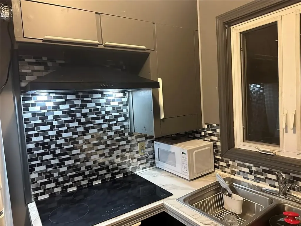 62 Pond Street West Warwick RI 02893