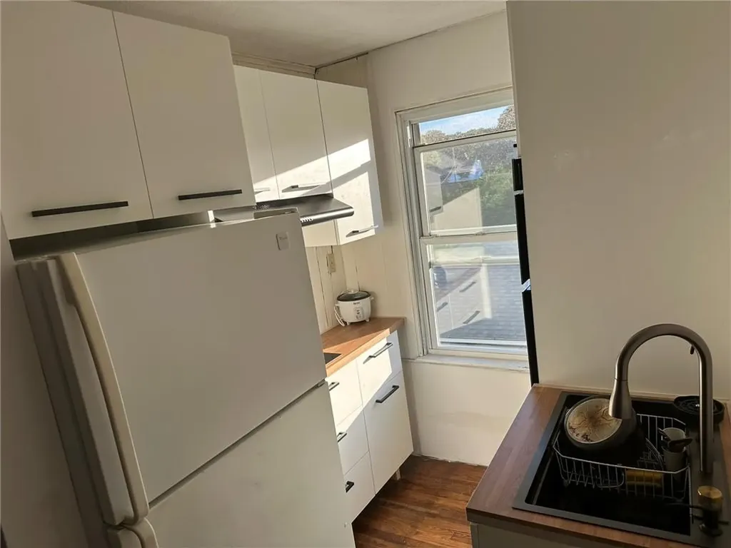 62 Pond Street West Warwick RI 02893