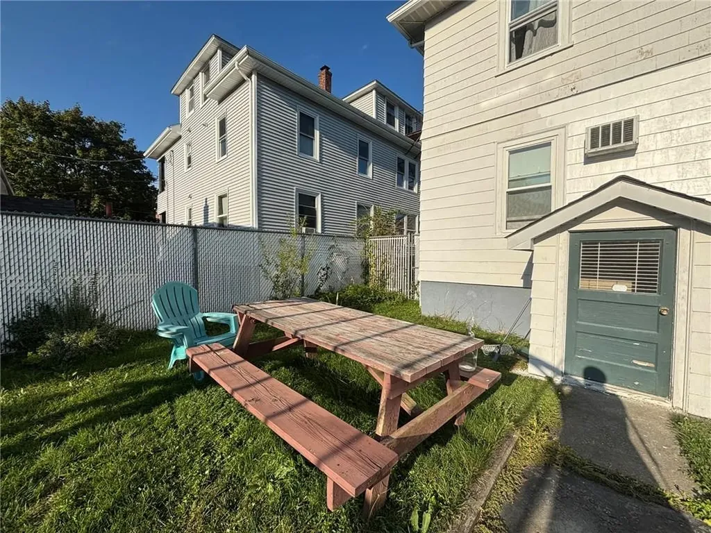 62 Pond Street West Warwick RI 02893