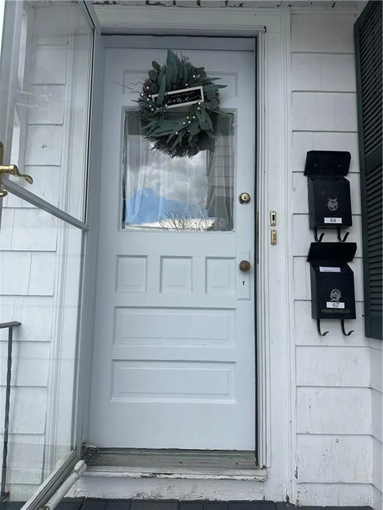 62 Pond Street West Warwick RI 02893