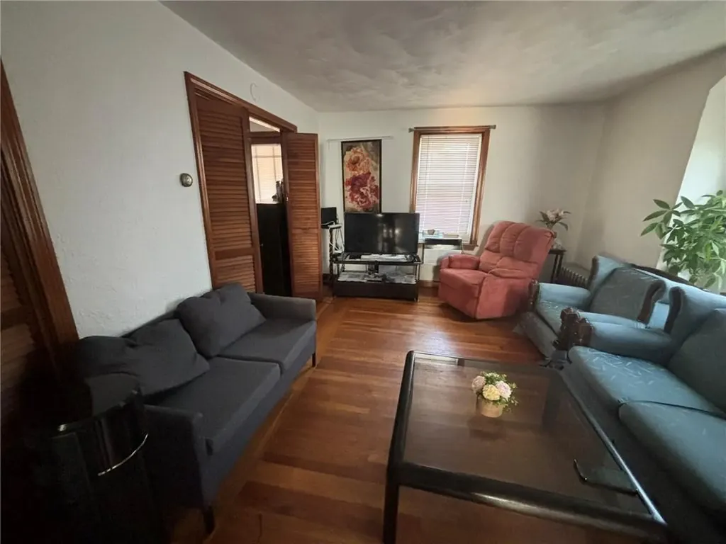 62 Pond Street West Warwick RI 02893