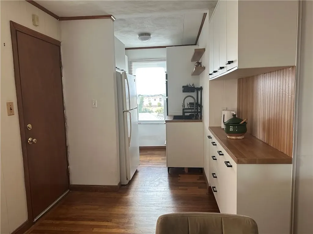 62 Pond Street West Warwick RI 02893