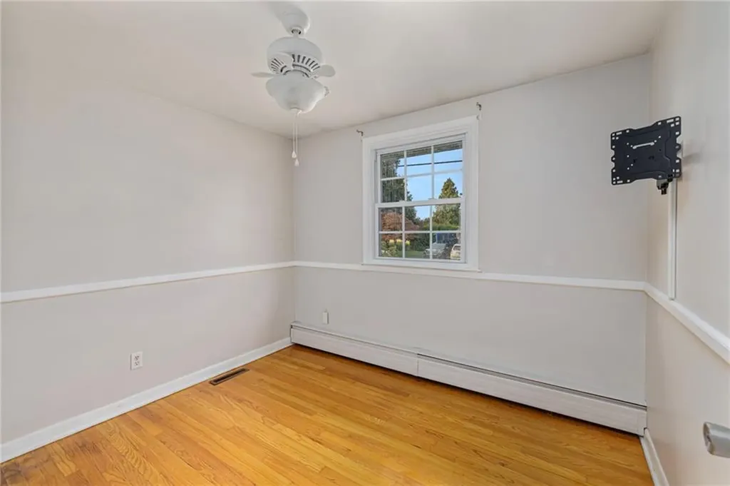 82 Princeton Avenue Coventry RI 02816