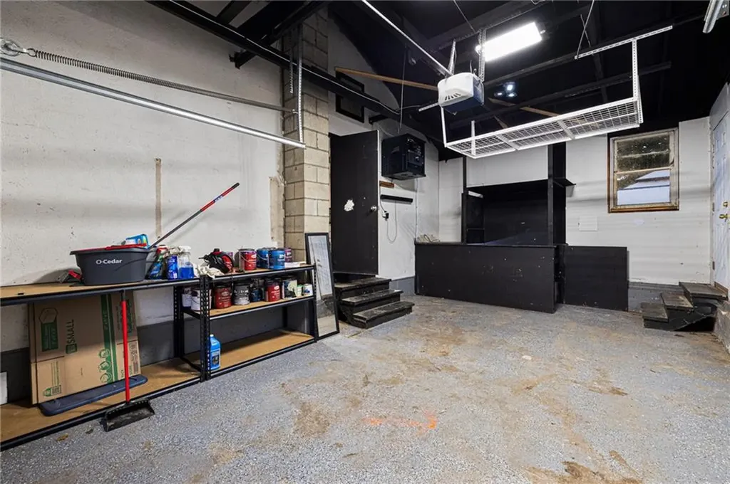 82 Princeton Avenue Coventry RI 02816