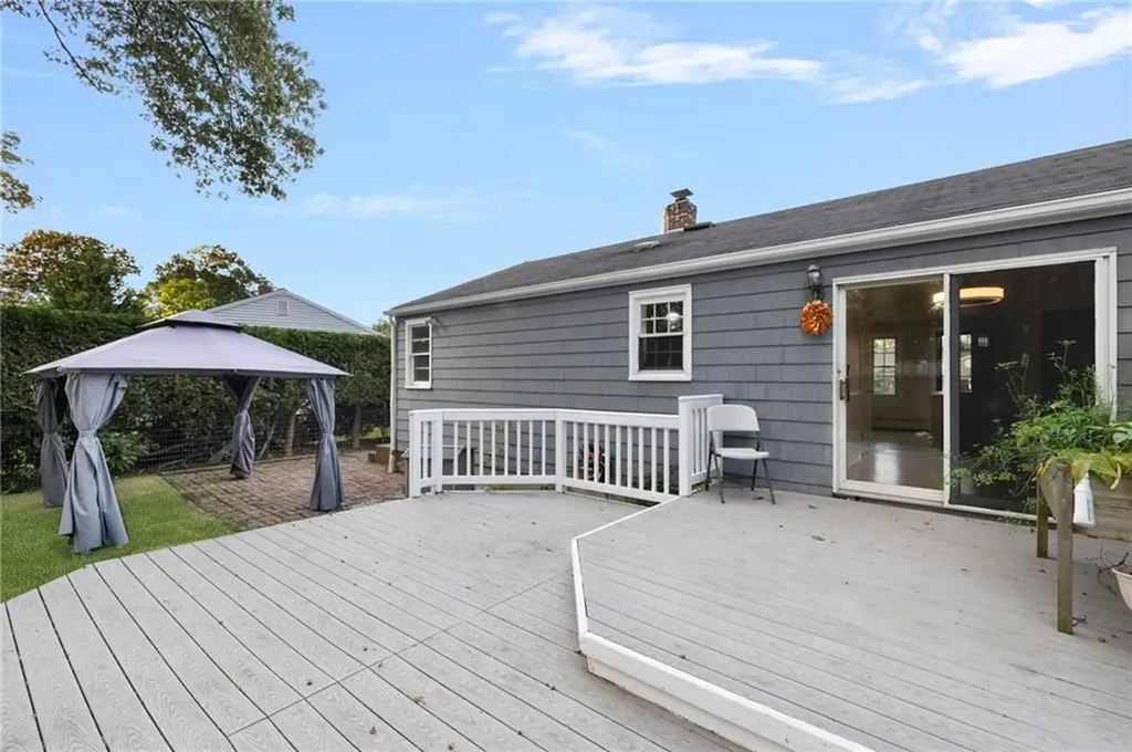 82 Princeton Avenue Coventry RI 02816