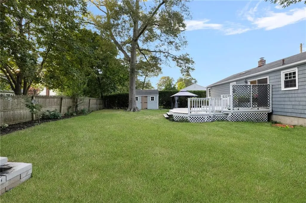 82 Princeton Avenue Coventry RI 02816