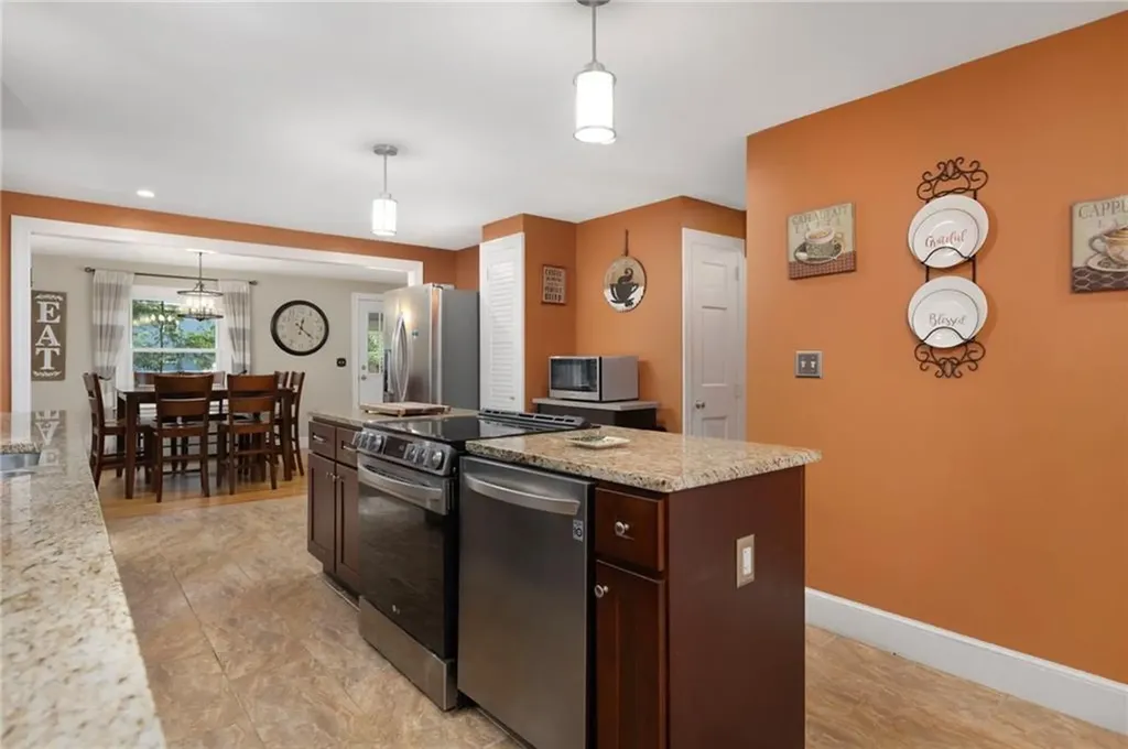 790 Cowesett Road Warwick RI 02886