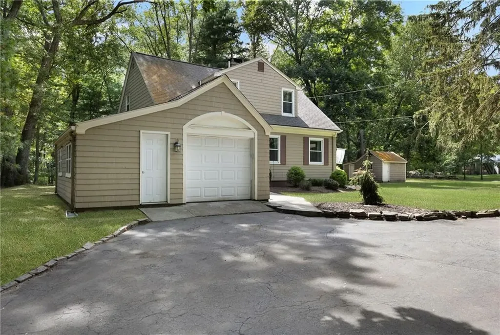 790 Cowesett Road Warwick RI 02886