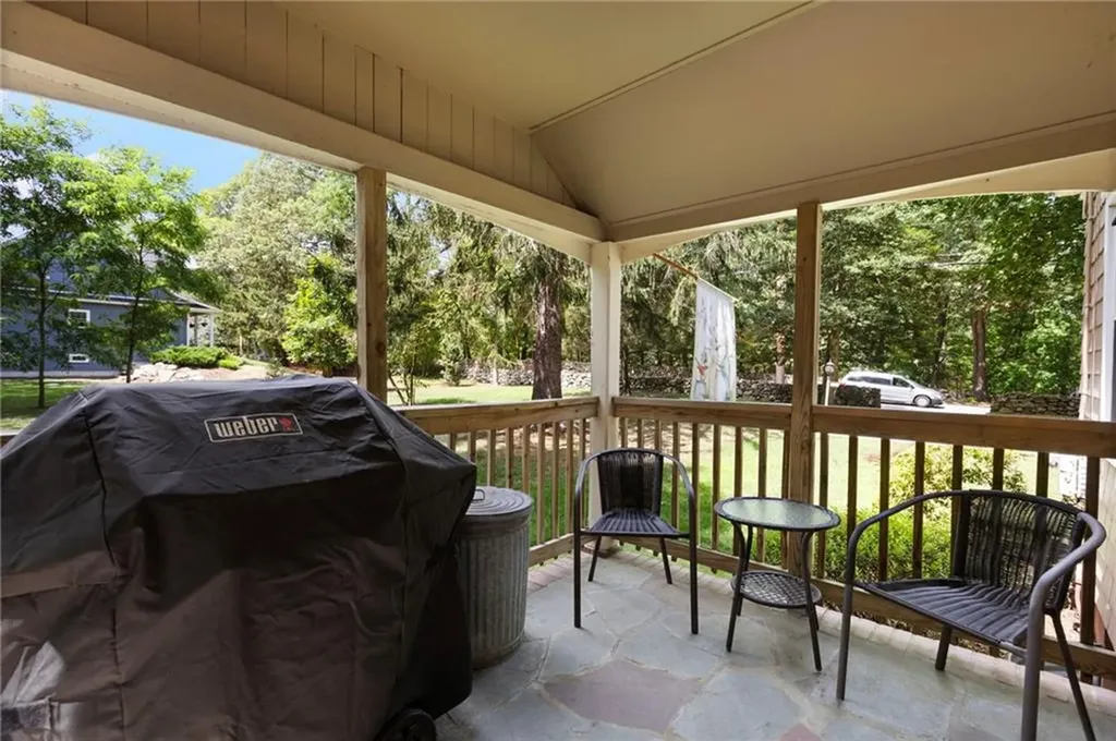 790 Cowesett Road Warwick RI 02886
