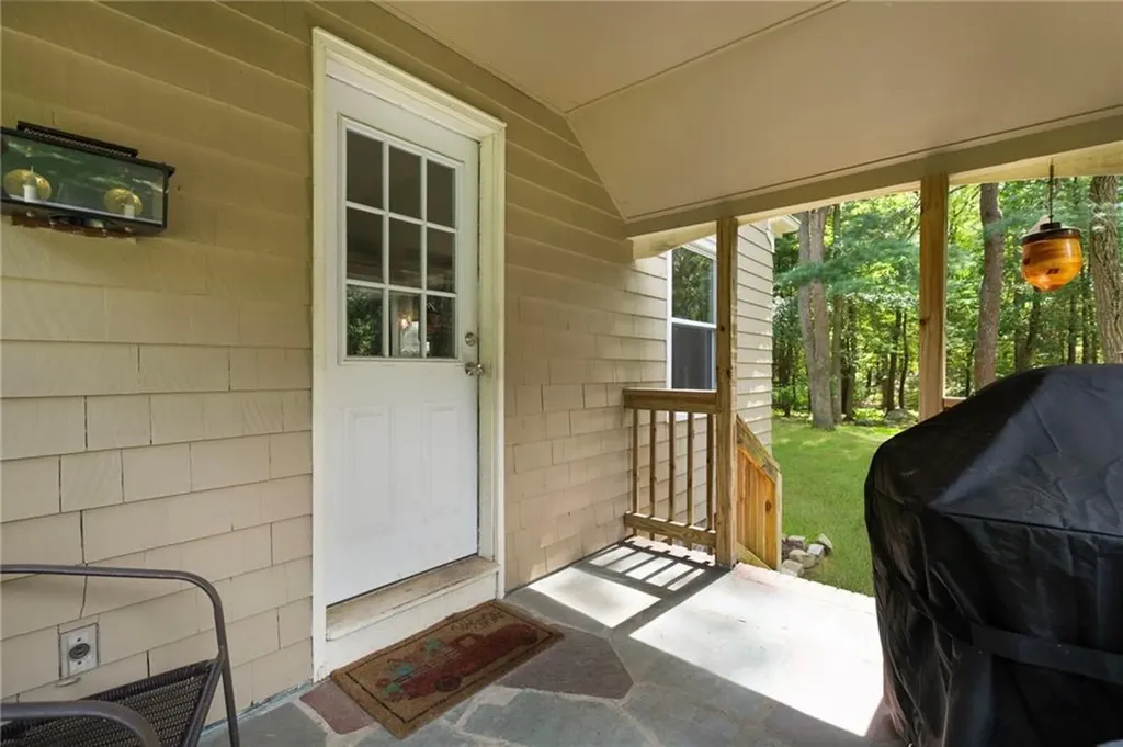 790 Cowesett Road Warwick RI 02886