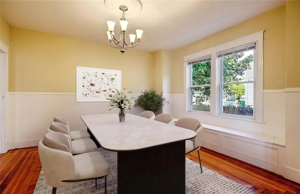 668 Academy Avenue Providence RI 02908