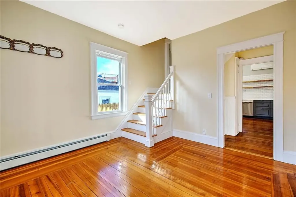 668 Academy Avenue Providence RI 02908