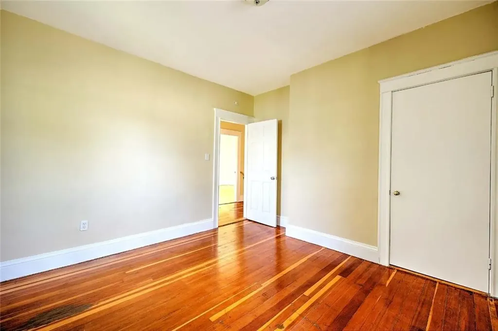 668 Academy Avenue Providence RI 02908