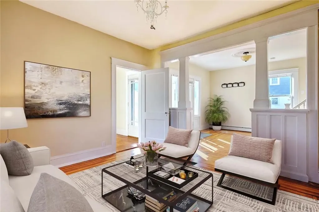 668 Academy Avenue Providence RI 02908