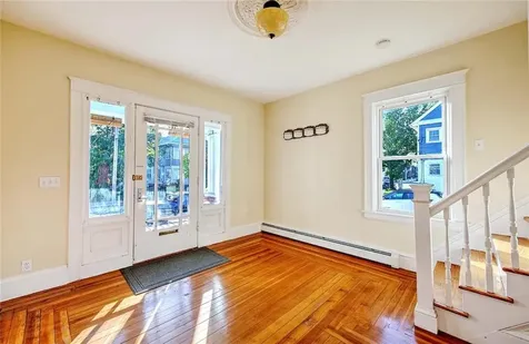 668 Academy Avenue Providence RI 02908