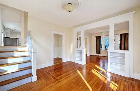 668 Academy Avenue Providence RI 02908